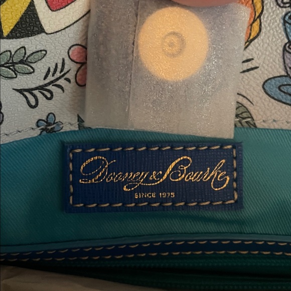 Disney Dooney and Bourke Alice in Wonderland tote - Picture 6 of 7